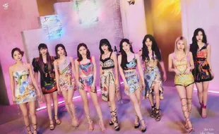 Lirik Lagu Set Me Free - Twice