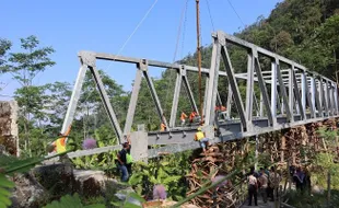 Jembatan Plipiran Banjarnegara Terus Dikebut, Warga Sudah Tak Sabar