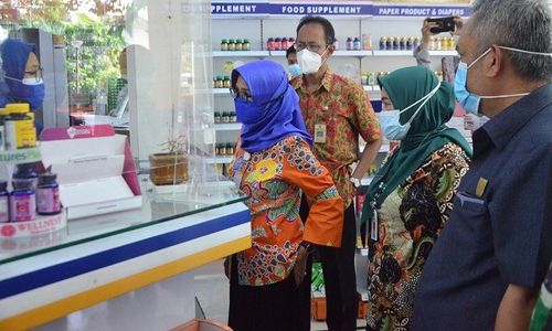 Obat Antibiotik Langka, Sekda Langsung Sidak Apotek di Salatiga