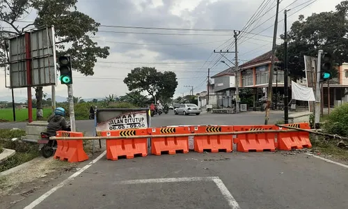 Tak Ada Pelonggaran, Penutupan Jalan di Sukoharjo Dilanjutkan