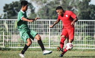 Beto Quattrick, Persis Solo Hajar AT Farmasi 7-0