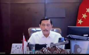 PPKM Darurat, Luhut Pastikan akan Ada Bansos