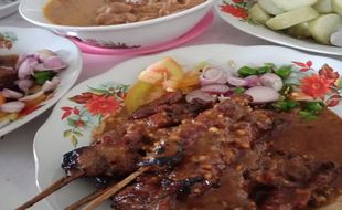 Sate Bumbon Kendal, Kudapan Komplet Mengenyangkan