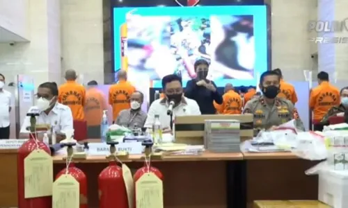 Memodifikasi Alat Pemadam Kebakaran Jadi Tabung Oksigen, 6 Orang Ditangkap