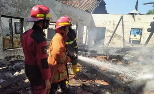 Rumah Polisi Berpangkat AKP Di Kedungjambal Sukoharjo Ludes Terbakar, Kerugian Capai Rp2 Miliar