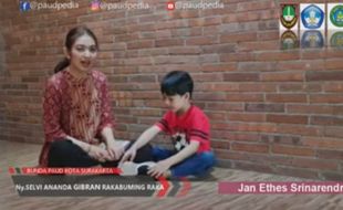 Lomba Menulis Surat untuk Bunda Selvi Gibran,Ruang Ekspresi Anak Curhat