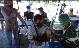 TNI dan Polri Galakkan Vaksinasi Covid-19, Tracking, dan Testing di Boyolali