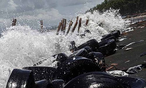 Gelombang Tinggi hingga 4 Meter Berpotensi Terjadi di Pesisir, BMKG: Waspada!