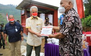 Sahabat Ganjar Deklarasi Serentak di 34 Provinsi, Ganjar Masih Tanggapi Dingin