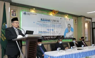 Tatang Muttaqin Minta Mahasiswa Baru IAIN Salatiga Cepat Beradaptasi dan Berinovasi