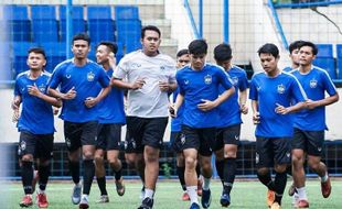 Jadwal Liga 1: Hari Ini PSIS, Persebaya, dan Persib Berlaga