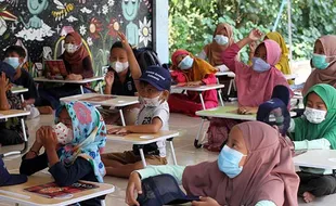 Gerakan Mahasiswa Meningkatkan Akses Pendidikan di Solo