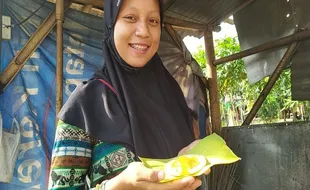 Yanti Kristina, Penjual Serabi di Banyumas Ini Ternyata Sarjana