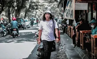 Profil Erick Estrada, Artis Asal Solo yang Dijuluk Aktor Tanpa Skenario