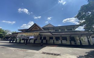 Masjid Agung Karanganyar Rampung, Bupati Fokus ke Gedung Kebudayaan