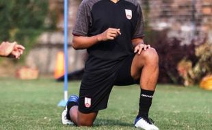 Masih Cedera Metatarsal, Bek Persis Solo Marcell Januar Urung Dipanggil Timnas U-18