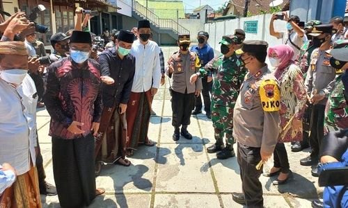 Tinjau Vaksinasi di Manbaul A’la Purwodadi, Ini Pesan Kapolda Jateng