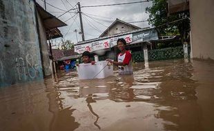 Begini Kondisi Ratusan Rumah Warga Terendam Banjir di Rangkasbitung Baten