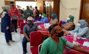 Warga Klaten Kebingungan, Vaksinasi Covid-19 Dosis Kedua Ditunda