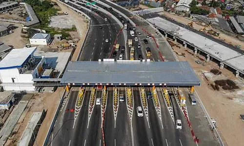 Patas! Tahun Depan Bayar Tol Tak Harus Berhenti di Setiap Gerbang