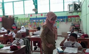 PTM di Boyolali Lancar, Prokes di Luar Sekolah Harus Diperhatikan