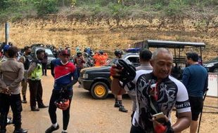 Rombongan Gowes Wali Kota Malang Paksa Masuk Pantai yang Ditutup, Pemkot Berkilah Sudah Izin