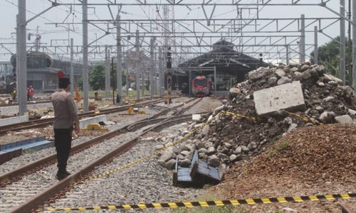 Granat Nanas di Dekat Stasiun Solo Balapan Sempat Dikira Mainan