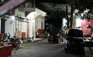 KPK Geledah Rumah Plt Bupati Probolinggo, Polisi Ikut Berjaga