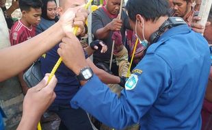 Ajaib! Tercebur ke Dalam Sumur 15 Meter, ODGJ di Lamongan Selamat