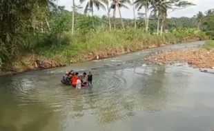 Susur Sungai, Puluhan Siswa MTs di Ciamis Tenggelam, Begini Nasibnya