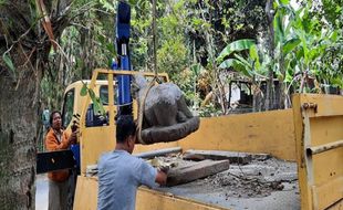 Disparbudpora Klaten Kembali Pindahkan  Arca dan Yoni