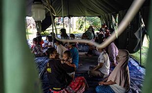 Gempa Swarm Salatiga-Ambarawa, Warga Bertahan di Tenda Pengungsian