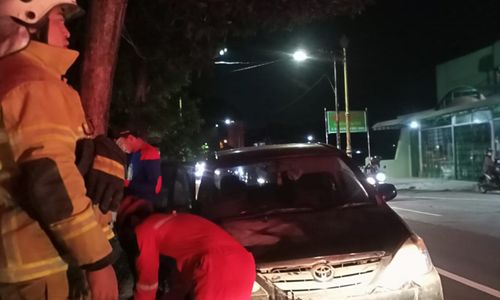 Round Up: Ninja Tabrak Mobil di Sukoharjo, Avanza Terbakar di Klaten