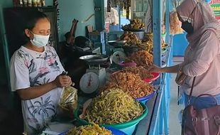 Renyahnya Usaha Kuliner Ikan di Wonogiri