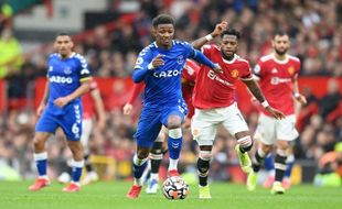 LIVE Manchester United vs Everton: Laga Berakhir Imbang 1-1