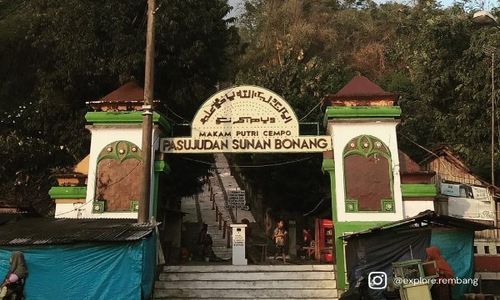 Ada Bekas Dahi & Kaki Sunan Bonang di Batu Ini