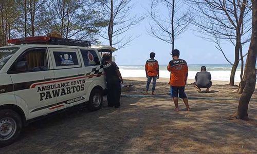 Pawartos Bersama SAR Gabungan Cari Warga Sukoharjo di Pantai Ngiroboyo