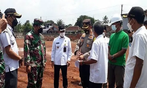 Lo, Bupati Batang Kok Ngamuk-Ngamuk Liat Proyek Islamic Center