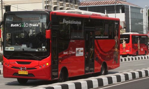 1 Penumpang Bus BST Solo Diturunkan karena Tak Punya Uang Elektronik