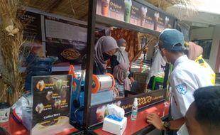 SMK Binus Karanganyar Gelar Expo Kampung Virtual, Pamerkan Produk Siswa