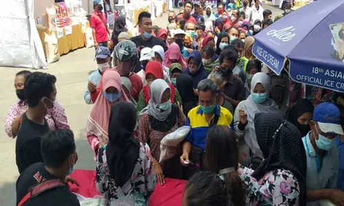 Hari Pangan Sedunia, Perpadi Bagikan Beras Gratis ke Warga Delanggu