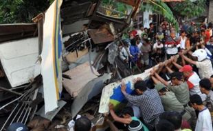 Sejarah Hari Ini: 2 Oktober 2010, Tabrakan Maut Kereta Api di Pemalang