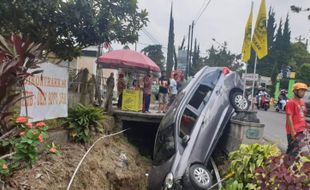 Sering Kecelakaan, Satlantas Polres Karanganyar Gelar Zikir dan Doa