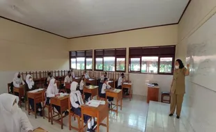 Tak Diizinkan Orang Tua, Sebagian Siswa SMP di Wonogiri Tak Ikuti PTM