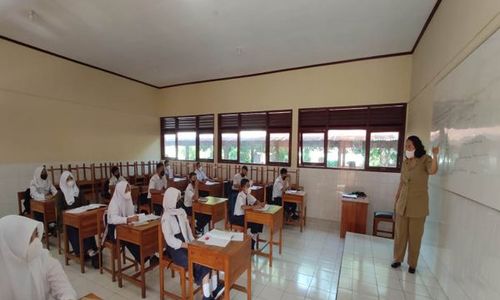 Tak Diizinkan Orang Tua, Sebagian Siswa SMP di Wonogiri Tak Ikuti PTM