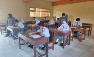 Madiun PPKM Level 4, PTM Diizinkan Hanya 25%