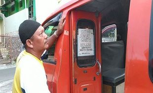 Sopir Angkot di Semarang Gratiskan Penumpang, Alasannya Bikin Mewek