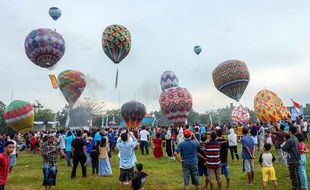 Selain Pekalongan dan Wonosobo, Menhub Larang Penerbangan Balon Udara