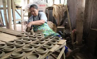 Bahan Baku Menipis, Perajin Gerabah Melikan Inginkan Lahan Perhutani