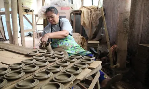 Bahan Baku Menipis, Perajin Gerabah Melikan Inginkan Lahan Perhutani